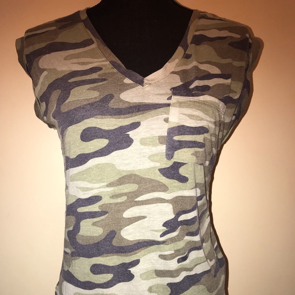 V-neck